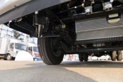 福田 欧马可S1系 轻量化版 150马力 4.17米单排栏板轻卡(5挡)(BJ1048V9JEA-FM2)