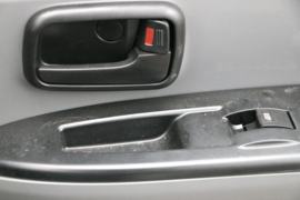 祥菱V1&nbsp;冷藏车驾驶室图片