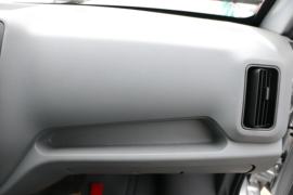 祥菱V1&nbsp;冷藏车驾驶室图片