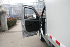 福田 祥菱V1 1.3L 91马力 汽油 2.8米单排厢式微卡(国六)(BJ5020XXY3JV5-03)
