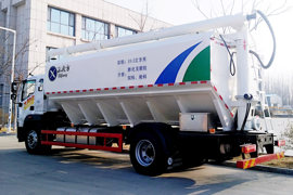 福田奥铃底盘&nbsp;粉粒物料运输车外观图片