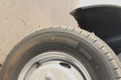 东风小康 D71PLUS LV1 1.6L 122马力 汽油 3.7米单排栏板微卡(国六)(DXK1031TCHL)