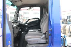 中国重汽成都商用车 瑞狮 150马力 4.15米单排栏板轻卡(国六)(CDW1040HA1Q6)