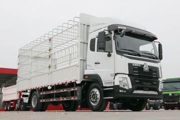 �й������ɶ����ó� ����V5 220���� 4X2 6.8�ײ�դʽ�ػ���(����)(ZZ5184CCYN5617F1)ͼƬ