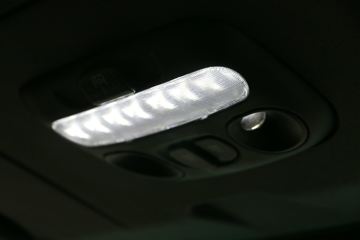 �й������ɶ����ó� ����V5 220���� 4X2 6.8�ײ�դʽ�ػ���(����)(ZZ5184CCYN5617F1)ͼƬ