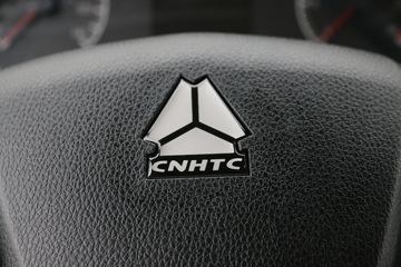 �й������ɶ����ó� ����V5 220���� 4X2 6.8�ײ�դʽ�ػ���(����)(ZZ5184CCYN5617F1)ͼƬ