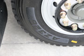 �й������ɶ����ó� ����V5 220���� 4X2 6.8�ײ�դʽ�ػ���(����)(ZZ5184CCYN5617F1)ͼƬ