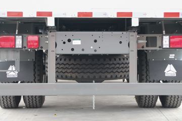 �й������ɶ����ó� ����V5 220���� 4X2 6.8�ײ�դʽ�ػ���(����)(ZZ5184CCYN5617F1)ͼƬ