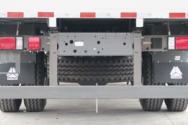 豪沃V5-X&nbsp;载货车上装                                                图片