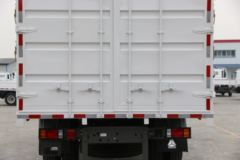 中国重汽成都商用车 豪沃V5 220马力 4X2 6.8米仓栅式载货车(国六)(ZZ5184CCYN5617F1)