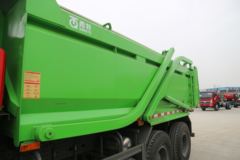 中国重汽成都商用车 V7-X 31T 8X4 5.6米换电式纯电动自卸车423kWh