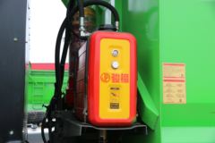 中国重汽成都商用车 V7-X 31T 8X4 5.6米换电式纯电动自卸车423kWh