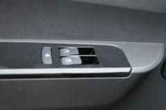 福田 时代领航S1 120马力 3.94米排半栏板小卡(国六)(黑色)