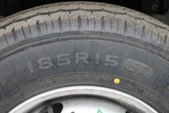 福田 时代领航S1 120马力 3.94米排半栏板小卡(国六)(黑色)