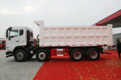 中国重汽成都商用车 豪沃V5 8X4 自卸车(国六)