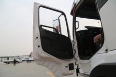 中国重汽成都商用车 豪沃V5 8X4 自卸车(国六)