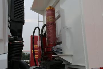 �й������ɶ����ó� ����V5 8X4 ��ж��(����)ͼƬ