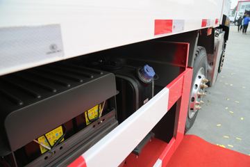 �й������ɶ����ó� ����V5 8X4 ��ж��(����)ͼƬ