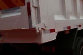 豪沃V5-X&nbsp;自卸车上装                                                图片