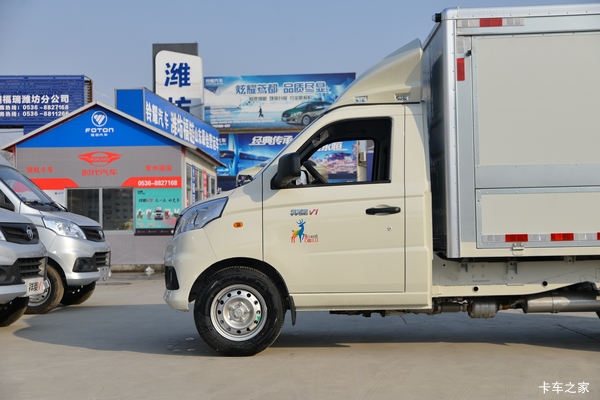 福田 祥菱V1 1.6L 122马力 汽油 3.035米单排翼开