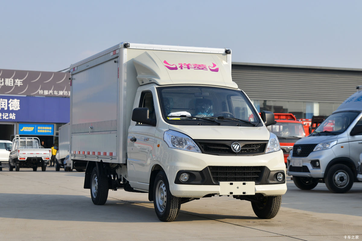 福田 祥菱V1 1.6L 122马力 汽油 3.035米单排翼开启厢式微卡(国六)
