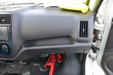 ���� ����V1 С��¹ 1.6L ���� 122���� 2.8�׵�����������ʽ΢��(����)ͼƬ