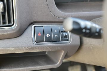 ���� ����V1 С��¹ 1.6L ���� 122���� 2.8�׵�����������ʽ΢��(����)ͼƬ