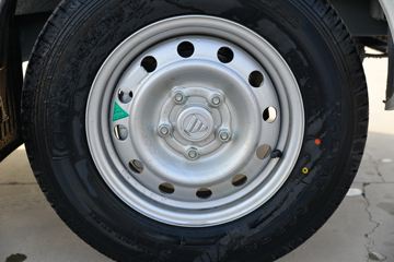  V1 С¹ 1.6L  122 2.8׵ʽ΢()(BJ5030XYK4JV5-01)ͼƬ