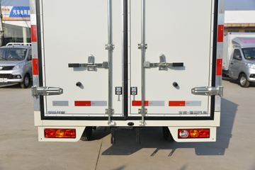 ���� ����V1 С��¹ 1.6L 122���� ���� 2.8�׵�����ʽ΢��(������)(����)(BJ5030XXY4JV5-01)ͼƬ