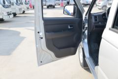 福田 祥菱V1 小财鹿 1.6L 122马力 汽油 2.3米双排栏板微卡(单后轮)(国六)(BJ1030V4AV6-01)