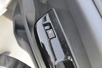 ���� ����V3 1.6L 122���� 3.7�׵�����������ʽ΢��(����)(BJ5030XYK3JV7-33)ͼƬ