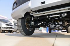 福田 祥菱V1 小财鹿 1.6L 122马力 汽油 2.3米双排栏板微卡(单后轮)(国六)(BJ1030V4AV6-01)