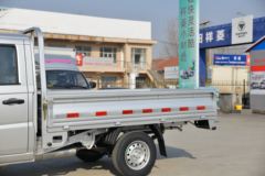 福田 祥菱V1 小财鹿 1.6L 122马力 汽油 2.3米双排栏板微卡(单后轮)(国六)(BJ1030V4AV6-01)