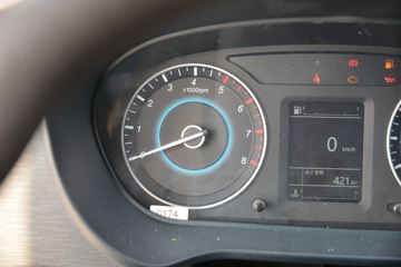 ���� ����V3 1.6L 122���� 3.7�׵�����������ʽ΢��(����)(BJ5030XYK3JV7-33)ͼƬ