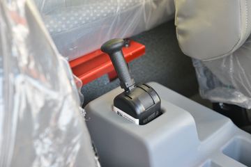 йHOWO  130 3.85ŰῨ()(8)(ZZ1047F3215F145)ͼƬ