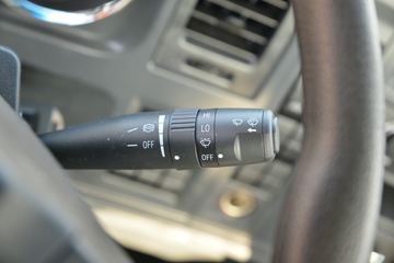 йHOWO  130 3.85ŰῨ()(8)(ZZ1047F3215F145)ͼƬ