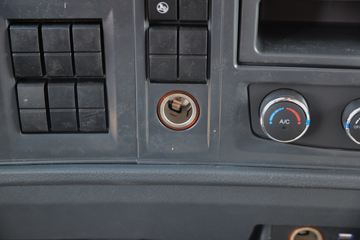 �й�����HOWO ���� 150���� 4.15�׵�����ʽ�Ῠ(����)ͼƬ