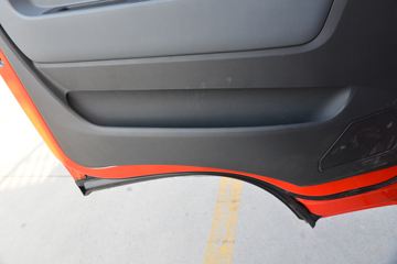 Ծ�� ��ԽC500 150���� 4.2�׵��Ų�դ�Ῠ(����)(SH5043CCYZFDDWZ1)ͼƬ