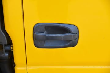 Ծ�� ����S80 95���� 4X2 3.05����ж��(SH3043PEDBNS)ͼƬ