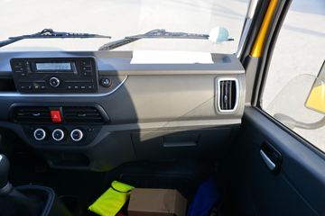 Ծ�� ����S80 95���� 4X2 3.05����ж��(SH3043PEDBNS)ͼƬ