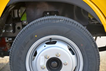 Ծ�� ����S80 95���� 4X2 3.05����ж��(SH3043PEDBNS)ͼƬ