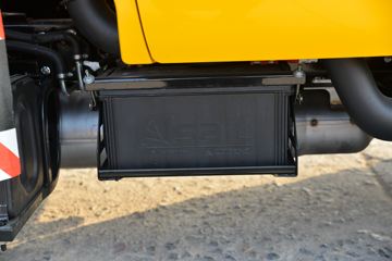 Ծ�� ����S80 95���� 4X2 3.05����ж��(SH3043PEDBNS)ͼƬ