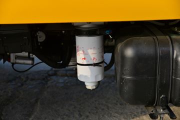 Ծ�� ����S80 95���� 4X2 3.05����ж��(SH3043PEDBNS)ͼƬ