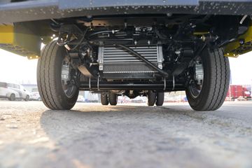 Ծ�� ����S80 95���� 4X2 3.05����ж��(SH3043PEDBNS)ͼƬ