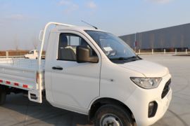 鲸卡T7&nbsp;载货车外观                                                图片