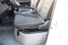 北汽制造 鲸卡T7 2.0L 133马力 汽油 2.6米双排栏板微卡(国六)(BAW1031PAB51)