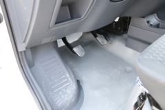 北汽制造 鲸卡T7 2.0L 133马力 汽油 2.6米双排栏板微卡(国六)(BAW1031PAB51)