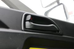 湖北大运 G6 复合型 230马力 6X2 6.8米自卸车(国六)(DYQ3241D6CB)