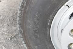 湖北大运 致胜 标载型 245马力 6X2 7.6米栏板载货车(DYQ1243D6CB)