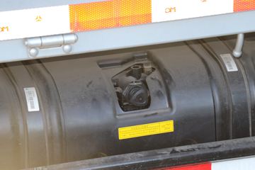 �й�����HOWO С˧ 130���� 4X2 3.6�׵�������С��ͼƬ